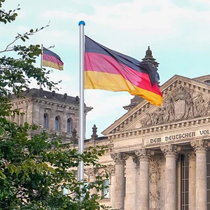 Alu Fahnenmast Mast Flagge 6,5 m Bodenhülse Flaggenmast Teleskop mit Seilzug DHL - Bild 1 von 11