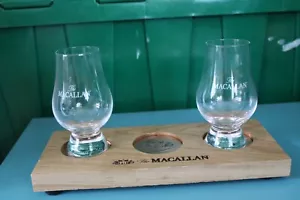 SET BESTEHEND AUS 2 MACALLAN GLÄSERN PROMO Glencairn Whiskyglas + HOLZ SERVIERTABLETT - Bild 1 von 7