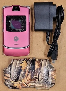 Motorola RAZR V3 - Pink ( AT&T ) Very Rare Cellular Flip Phone - READ / Bundled - Picture 1 of 7