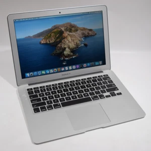 LIKE NEW Apple MacBook Air 13.3" Laptop A1466 Early 2014 i5 1.4GHz 4GB/256GB - Picture 1 of 12