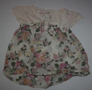 Used Next UK Girls 5 year Short Sleeve Top Floral Print Light Summer - Picture 1 of 2