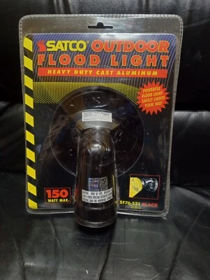 Lámpara de inundación Satco 1-lT negra #76-521 SF76-521-150w Max E26 base mediana. Foto 1 de 2
