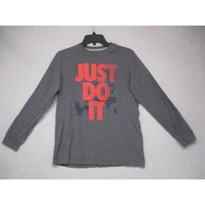 Nike Gray Red Bold Athletic Trendy Graphic TShirt Shirt Kids Size Large - Picture 1 of 7