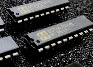 5x CD74ACT244E Oktalbuffer Harris 74ACT244 20 Pin DIP - Bild 1 von 4