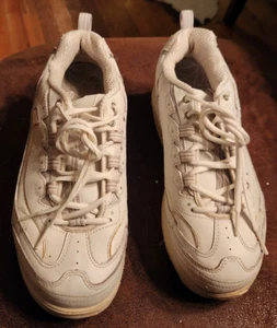 Women's Sketchers Shape-Ups 11800 White Sneakers / Walking Shoes - Size 10 - Picture 1 of 6