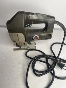 BLACK & DECKER 3157 - 2 VARIABLE SPEED ORBITAL JIG SAW-4.5 AMP- 0-3100 SPM - Picture 1 of 5