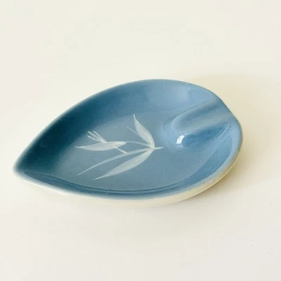Vintage MCM WINFIELD Ashtray, Blue Leaf Single Rest Ashtray Dish - Ceramic - USA - Image 1 of 4