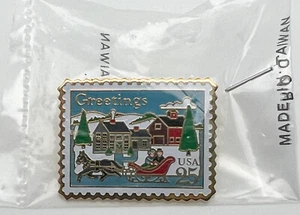 VINTAGE USPS (Winco) CHRISTMAS GREETINGS POSTAGE STAMP LAPEL/HAT PIN 25C - MINT - Picture 1 of 3