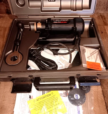 Sierra espiral RotoZip SCS01 TIPO 2 con estuche rotomate nueva caja abierta leer Foto 1 de 4