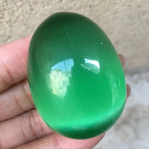 Espécimen de piedra preciosa en forma de huevo de piedra ojo de gato verde 1 pieza - Imagen 1 de 12