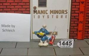 Vintage Smurf Smurfs Schlumpf Figure - Peyo Schleich - Toothbrush Smurf - #1445 - Picture 1 of 2
