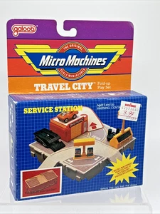 VTG 1988 Galoob Micro Machines Travel City Service Station Fold-Up Playset NEW - Picture 1 of 3