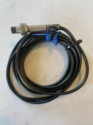 Allen Bradley 871T-G4B12 Cylindrical Inductive Proximity Sensor 20-132V - Image 1 of 4