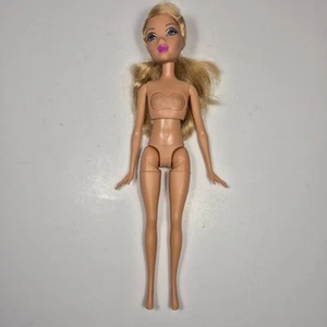 Poupée Barbie My Scene grandissant Glam Kennedy nue - Photo 1/8