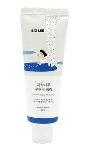 Round Lab Birch Juice Moisturizing Sunscreen Protects Your Skin 82ml - Picture 1 of 3