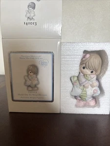 Precious Moments 141013 - Picture 1 of 6
