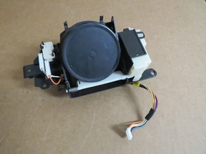 Culo dispensador de refrigerador Whirlpool. Parte # 13005704B WP13005704B - Imagen 1 de 3