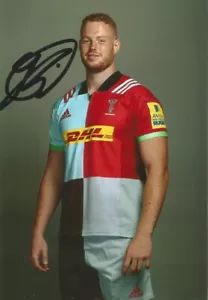 ARLEQUINS RUGBY UNION: GEORGE MERRICK FIRMADO 6x4 FOTO RETRATO + CERTIFICADO DE AUTENTICIDAD - Imagen 1 de 1