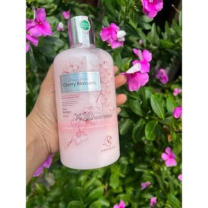 Cherry Blossom Whitening Smooth Moisturizing Body Lotion 500ML - Picture 1 of 1