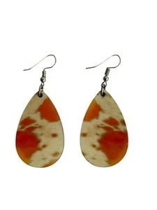 Pendientes lágrima para mujer en diseño geométrico naranja y blanco - Imagen 1 de 3