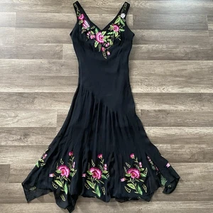Vintage Cache 100% Silk Embroidered Floral Women’s Body Con Maxi Dress Size 8 - Picture 1 of 13