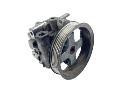 Bomba de dirección asistida Ford Focus Transit Connect MK1 2T143A696AE 1.8 TDDI 02-2008 Foto 1 de 4