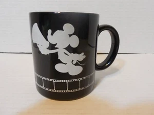 Película de director de Mickey Mouse taza de café de colección de The Walt Disney Studios - Imagen 1 de 10