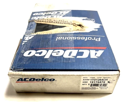 New OEM Genuine GM Front Disc Brake Pad Kit with Clips 19427996 - Image 1 of 3