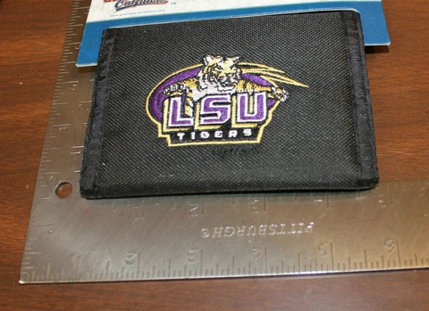 LOUSIANNA STATE TIGERS LSU EMBROIDERED WALLET Cover