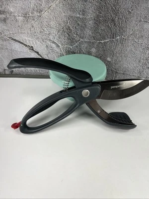 Pampered Chef Double Bladed Salad Chopper Shears Scissors 2582 - Image 1 of 4