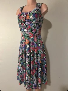 BETSEY JOHNSON  Multi Floral  Scuba Fit Flare Dress Sleeveless Size Medium - Picture 1 of 10
