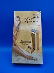 Lady Remington LR-90 Elektrischer Kabelrasierer 1970 selten Vintage offene Box - Bild 1 von 6