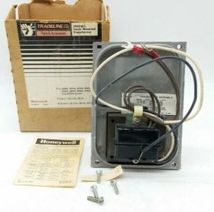 Honeywell 130810A Cover Mounted Transformer - Picture 1 of 5