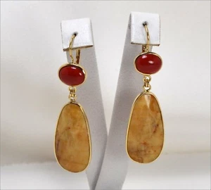 Pendientes de Oro Amarillo 18KT Con Coral Rojo Y Corindoni Irregular Oght 0683 - Imagen 1 de 3