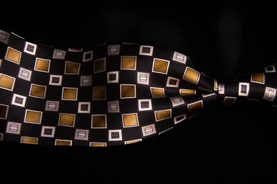 Alexander Julian Colores - Corbata de cuello de seda cuadrada negra y dorada para hombre 3,5" W x 59" L Foto 1 de 4