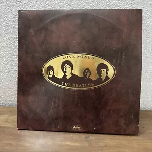 THE BEATLES - Love Songs / 2x Vinyl LP Record + Lyric Booklet / 1977 SKBL-11711 - Picture 1 of 13