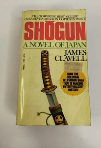 Shogun by James Clavell 1980 Dell Vintage Paperback Epic Historical Adventure - Picture 1 of 8