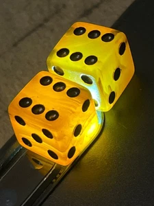 RAR alte Vaseline marmoriert Wurzelbier Bakelit Würfel 050725@ - Bild 1 von 4