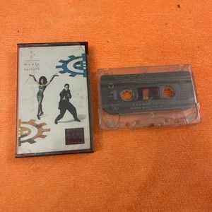 Vintage C+C Music Factory - Gonna Make You Sweat - Cassette Tape - Picture 1 of 4