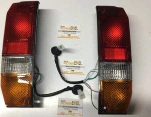 COPPIA FANALI POSTERIORI DESTRO-SINISTRO TOYOTA LAND CRUISER LJ70 - Imagen 1 de 3