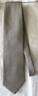 Corbata de vestir VALENTINO, CRAVATTE, para hombre, 100 % seda, rayas negras y beige, nueva sin etiquetas Foto 1 de 4