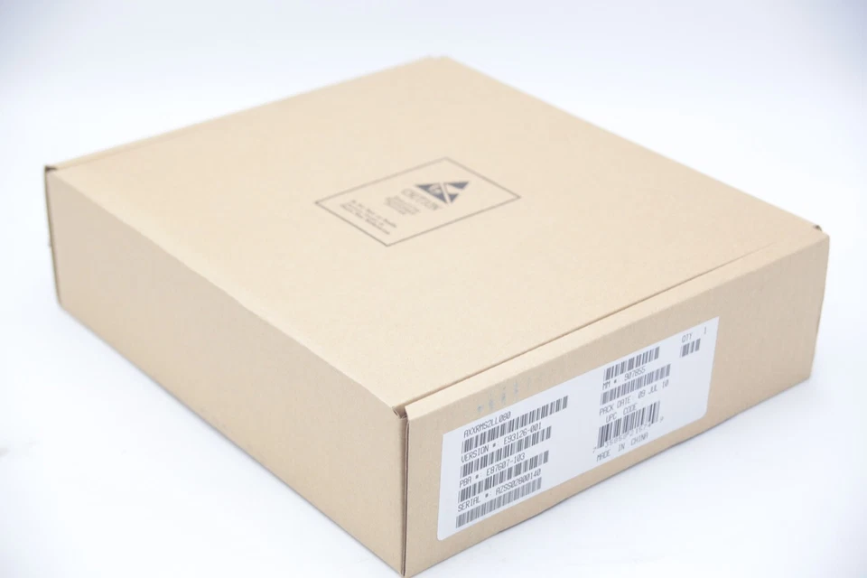 Intel AXXRMS2LL080 Integrated Server RAID Module, New HT* - Image 1 of 3