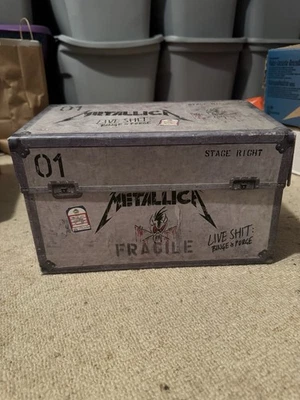 Metallica Live  Binge & Purge Box Set 1 Vhs, Cassette And Book Included - Image 1 of 3