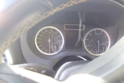 2018 QX30 OE Speedometer Gauge Cluster 119K Miles Infiniti - Изображение 1 из 4