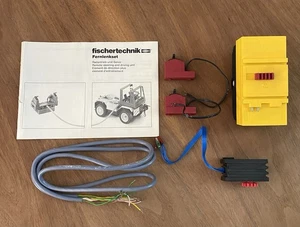 VINTAGE FISCHERTECHNIK FERNLENKSET PIECES (SEE DESCRIPTION FOR PIECES) - Picture 1 of 9