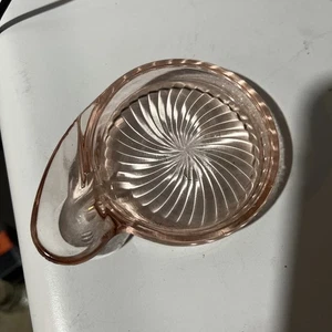 Federal DIANA PINK* 4 1/4” ROUND ASHTRAY - Picture 1 of 4