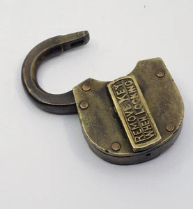 Delaware Lackawanna & Western Railroad Brass Lock - Picture 1 of 2