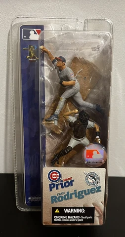 2-Pk Action Figures Cubs Mark Prior Marlins Ivan Rodriguez 2004 McFarlane NOS Cover