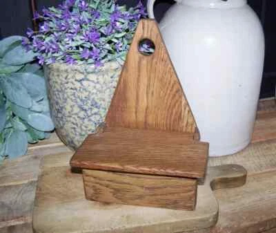 Caja de sal de madera de roble primitivo con tapa bisagras nueva reproducción Foto 1 de 4