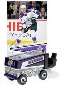 Los Angels Kings Diecast Zamboni NHL con una tarjeta de jugador 2008 viene paquete original - Imagen 1 de 4